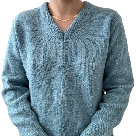 Vintage 1970s Unisex Light Bue Robert Bruce Wool V Neck Sweater Sz M Made USA - Picture 7 of 8